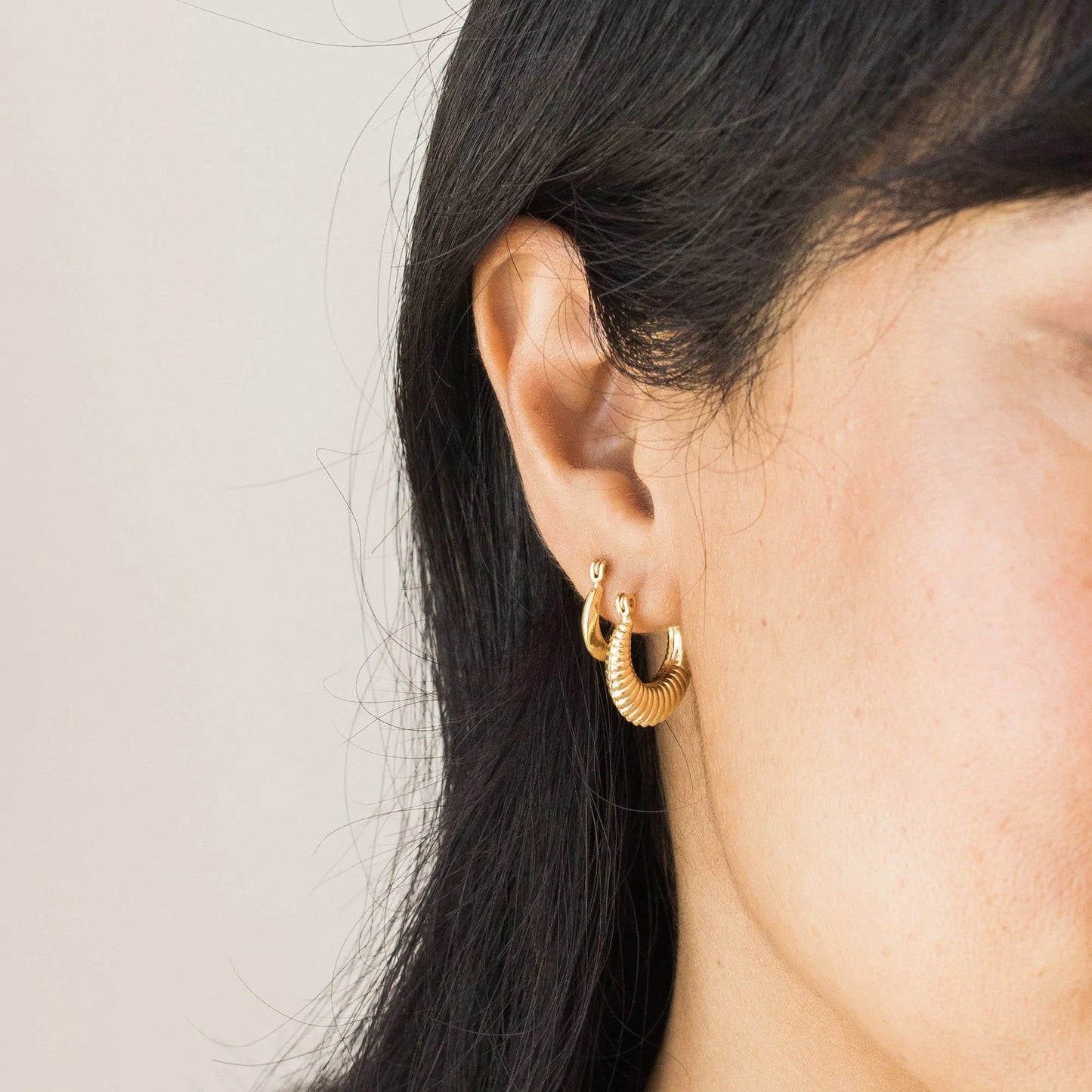 Ribbed Hoop Earrings