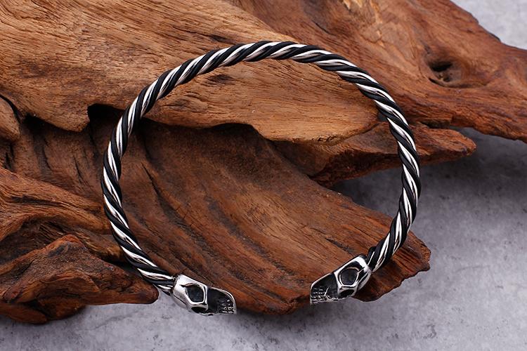 Stainless Steel Double Skull Heads Cuff Bracelet & Bangle Gothic Twist Wristband Biker Jewelry-Bracelets-Rossny